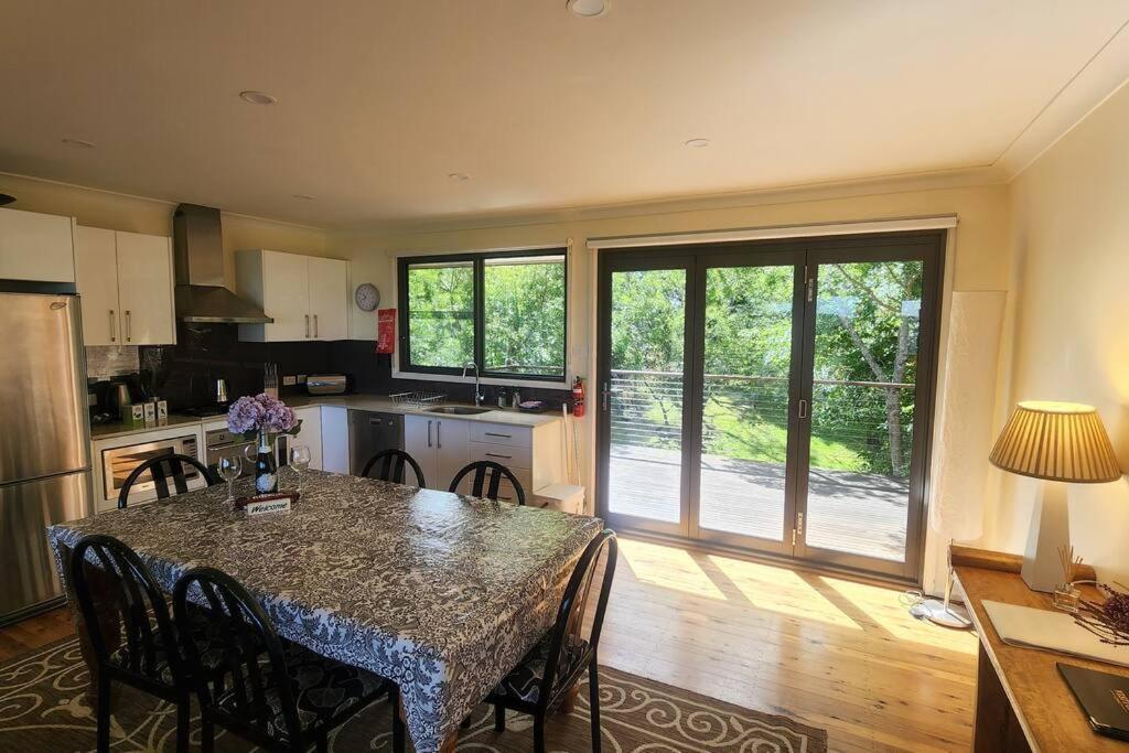 Narrow Neck Views - Peaceful 4 Bedroom Home With Stunning Views! كاتومبا المظهر الخارجي الصورة